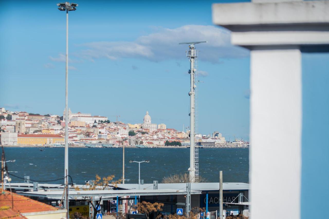 Vista Lisboa Guest Apartments Алмада Экстерьер фото